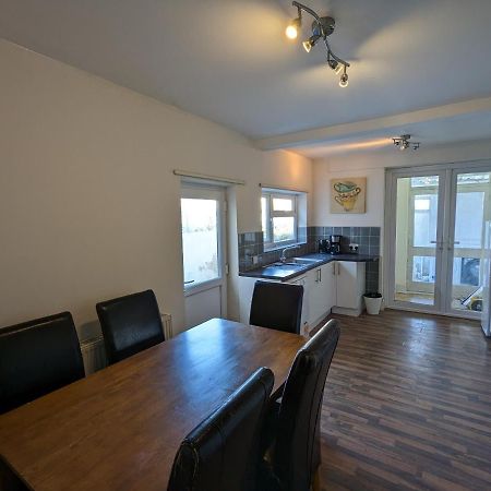 5 Bed Terraced Family Home Bristol + Parking 외부 사진